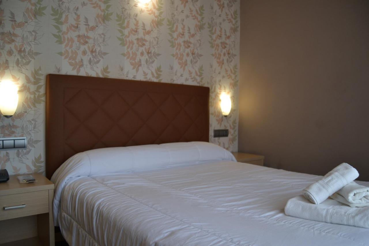 Onís Apartamentos Spa Cueto מראה חיצוני תמונה