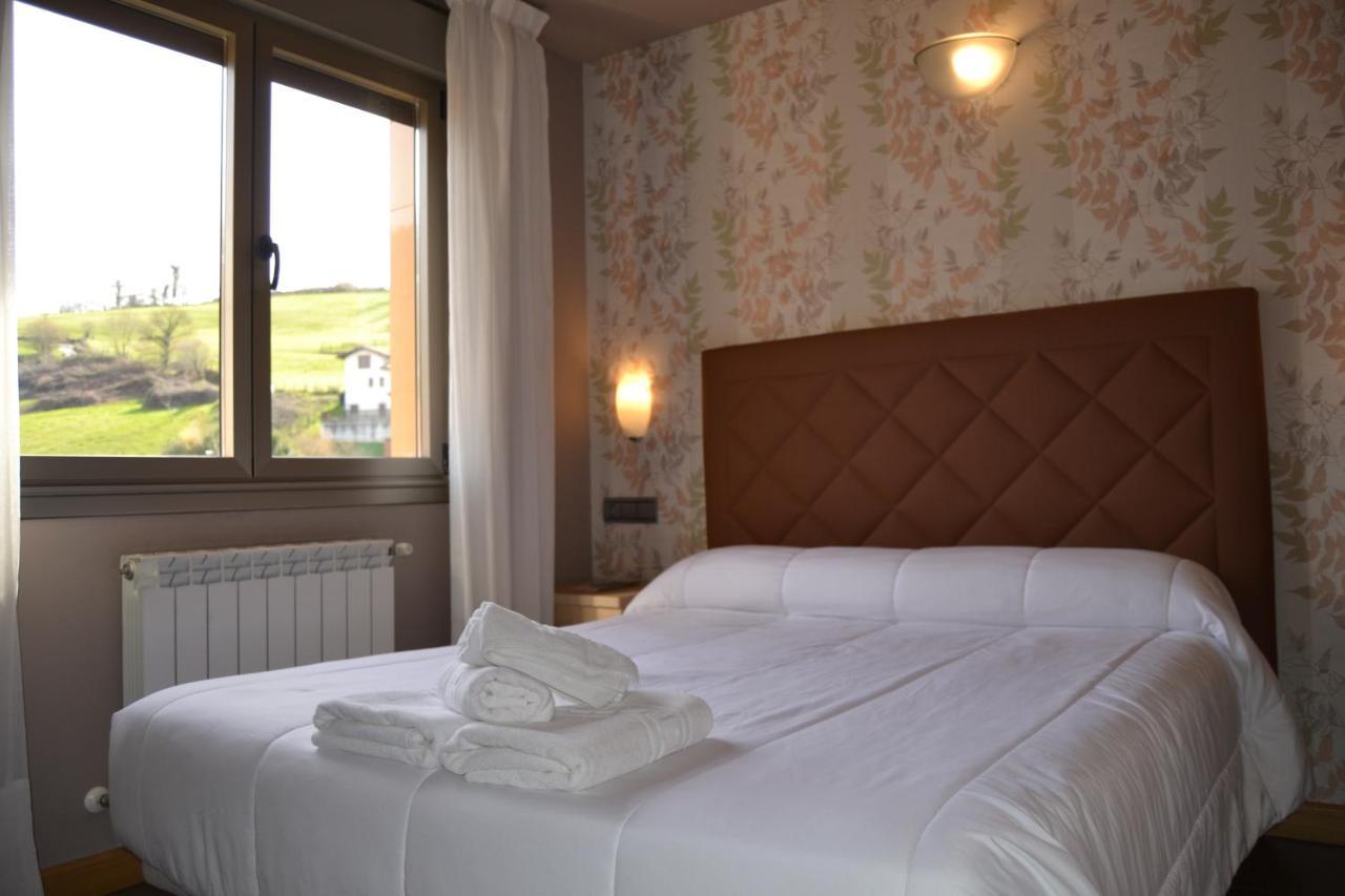 Onís Apartamentos Spa Cueto מראה חיצוני תמונה