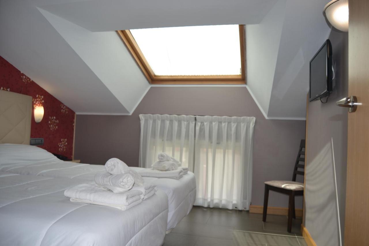 Onís Apartamentos Spa Cueto מראה חיצוני תמונה