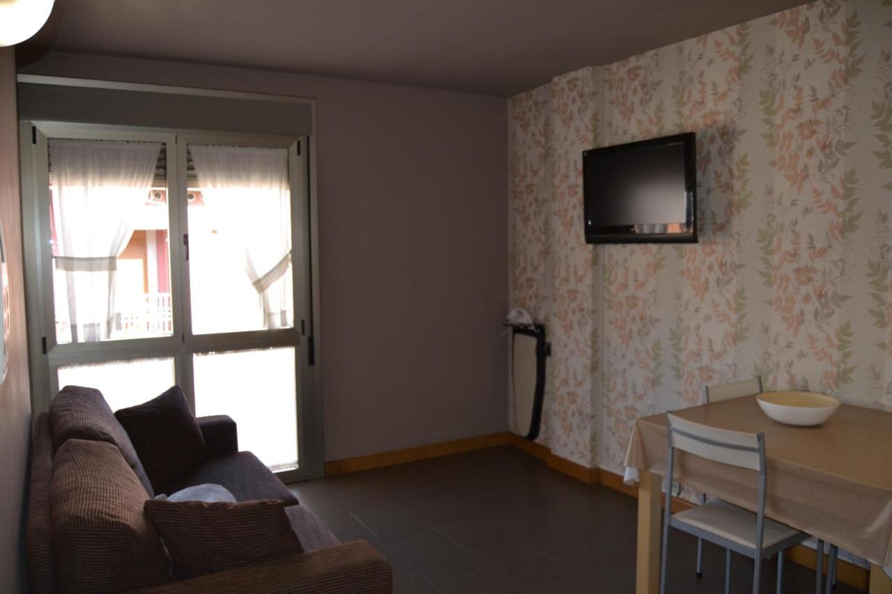 Onís Apartamentos Spa Cueto מראה חיצוני תמונה