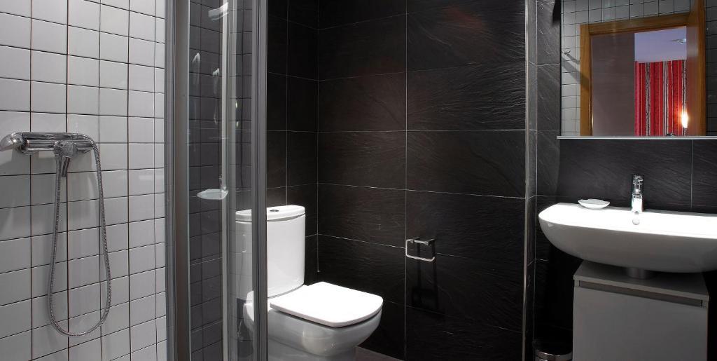 Onís Apartamentos Spa Cueto מראה חיצוני תמונה