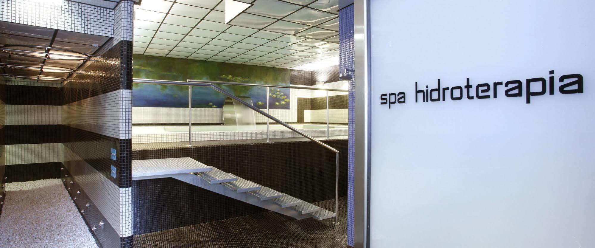 Onís Apartamentos Spa Cueto מראה חיצוני תמונה